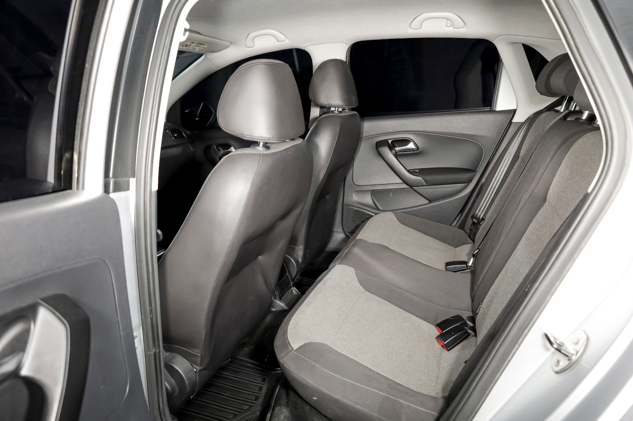 564064491_734836792907833_1195012994182461543_n