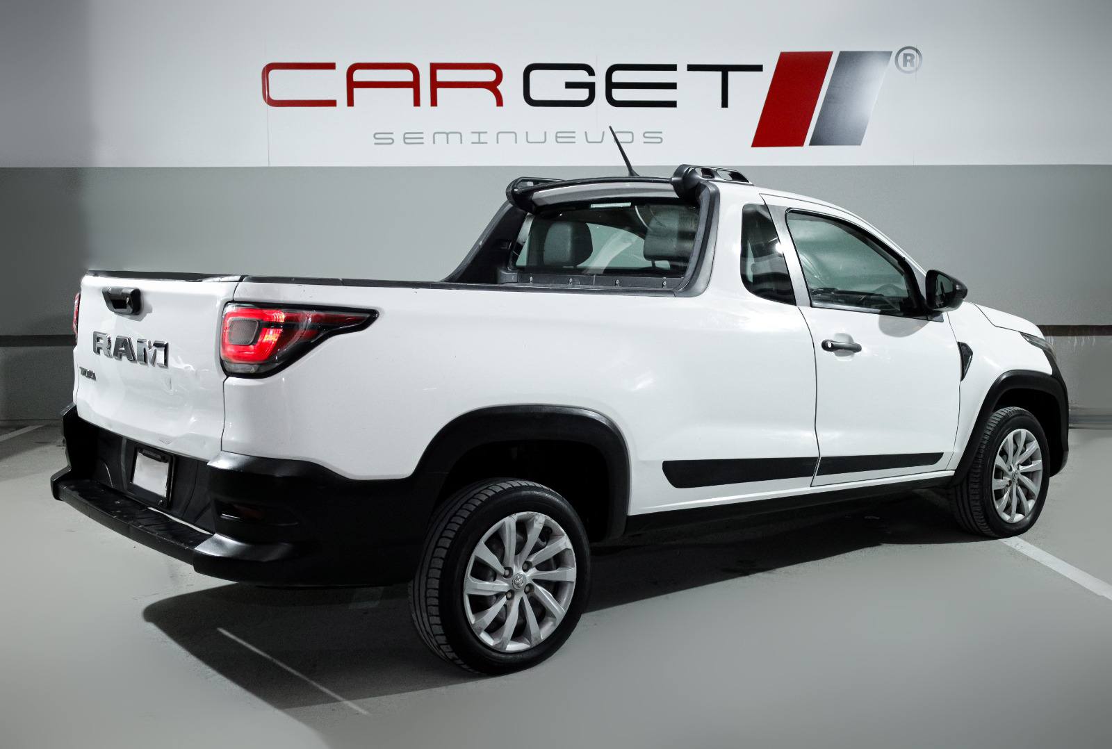 565256589_739757449082434_77709321296110082_n