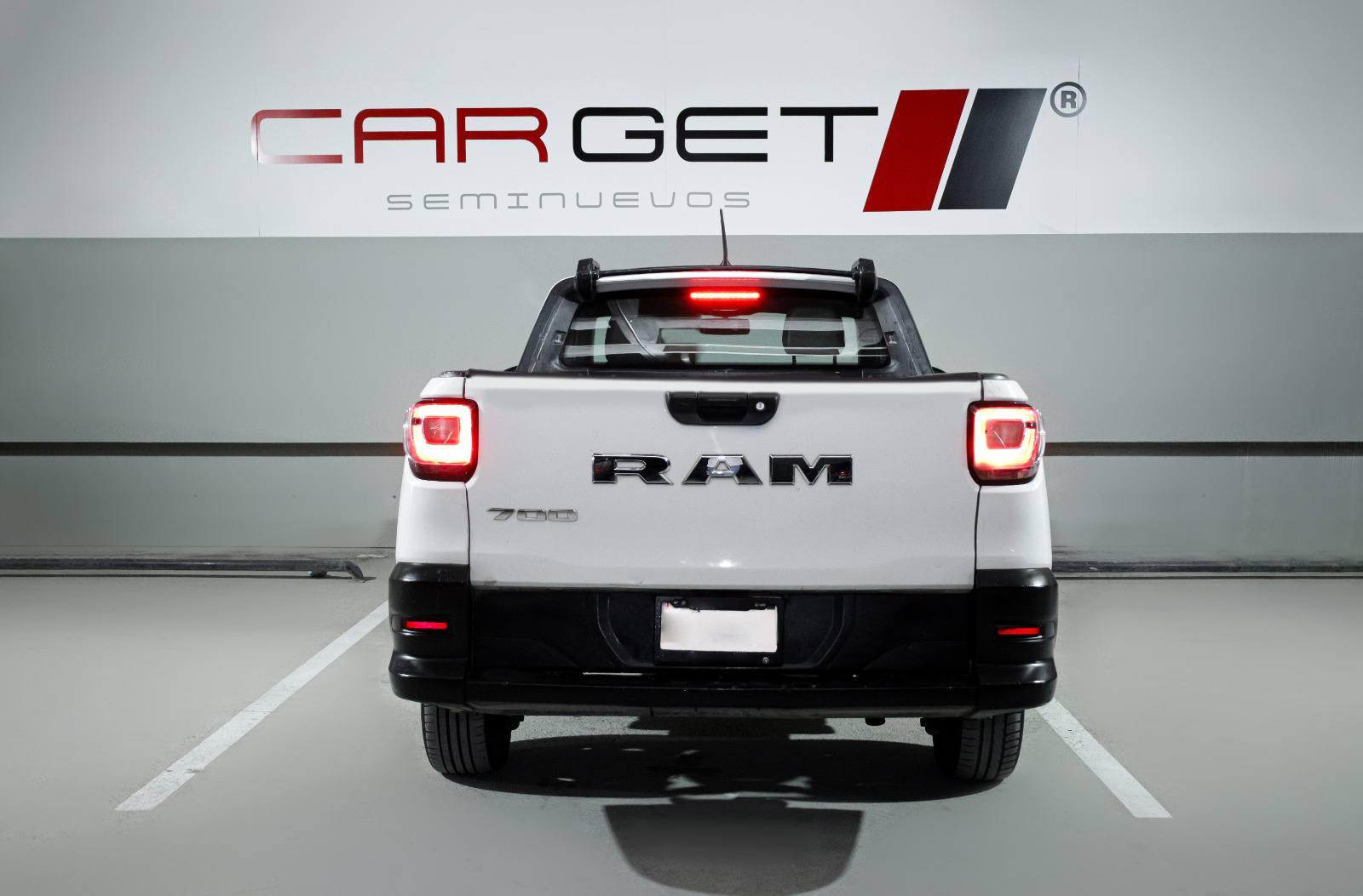 565727623_739757365749109_1380369754960703382_n