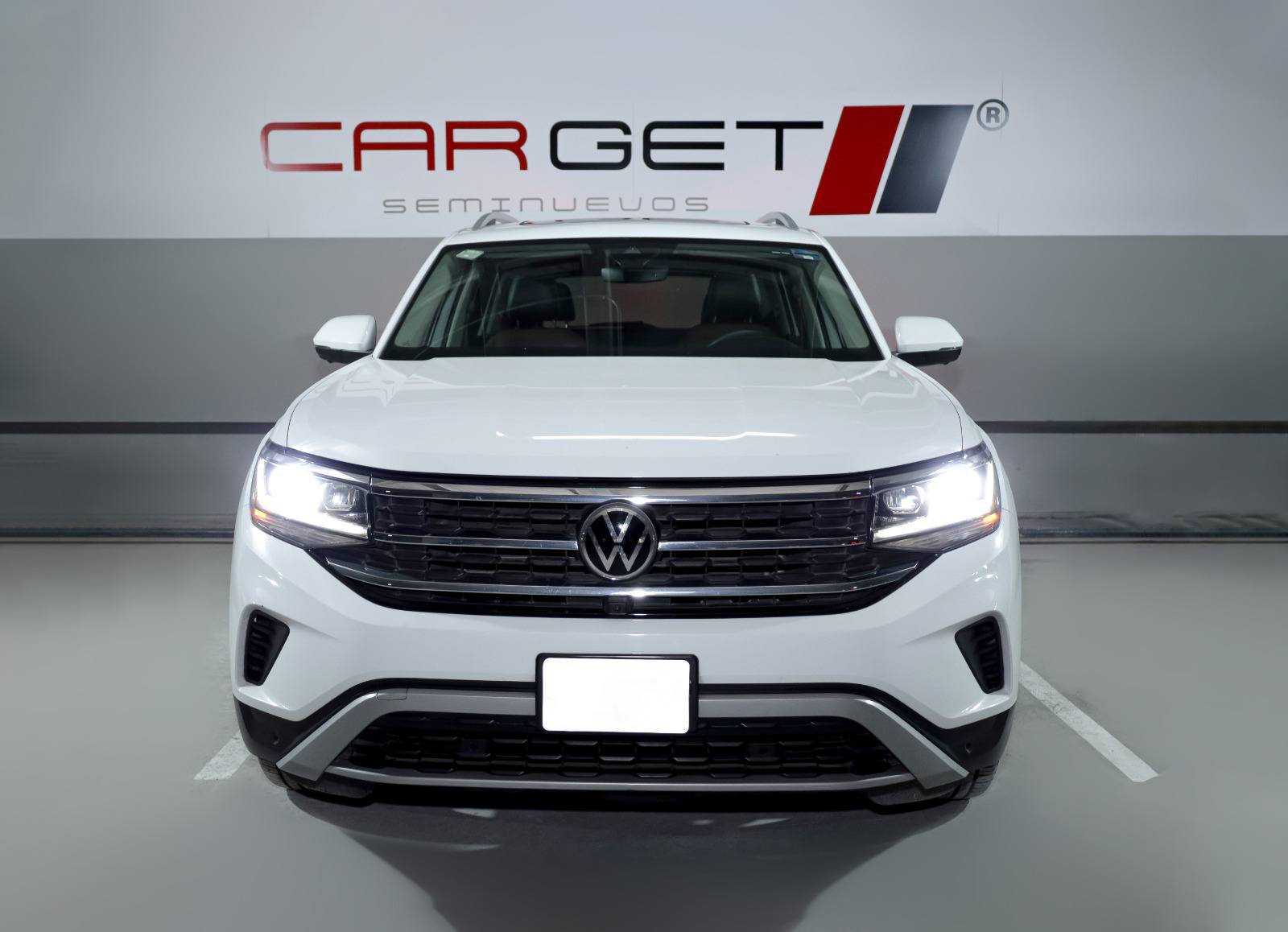 572094903_746650695059776_1277828033070044295_n