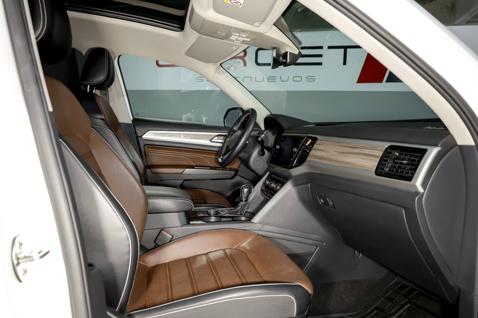 573055190_746650935059752_8702704105857615484_n