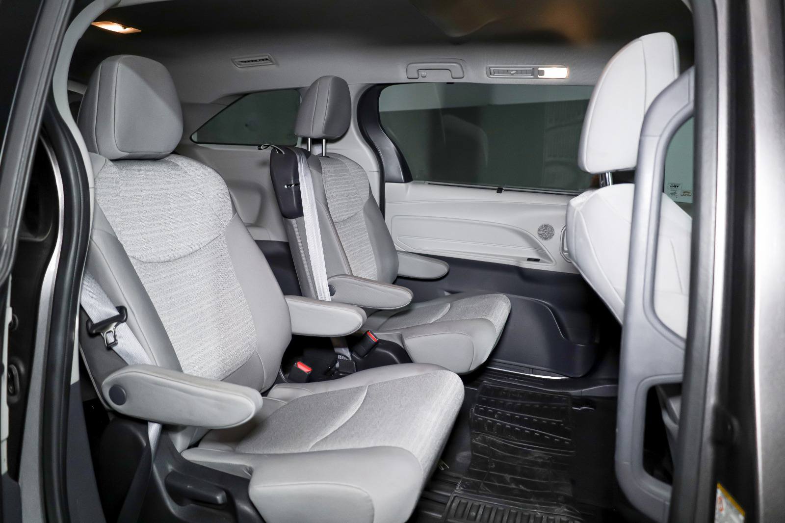 587487457_768340016224177_8731718842676253795_n