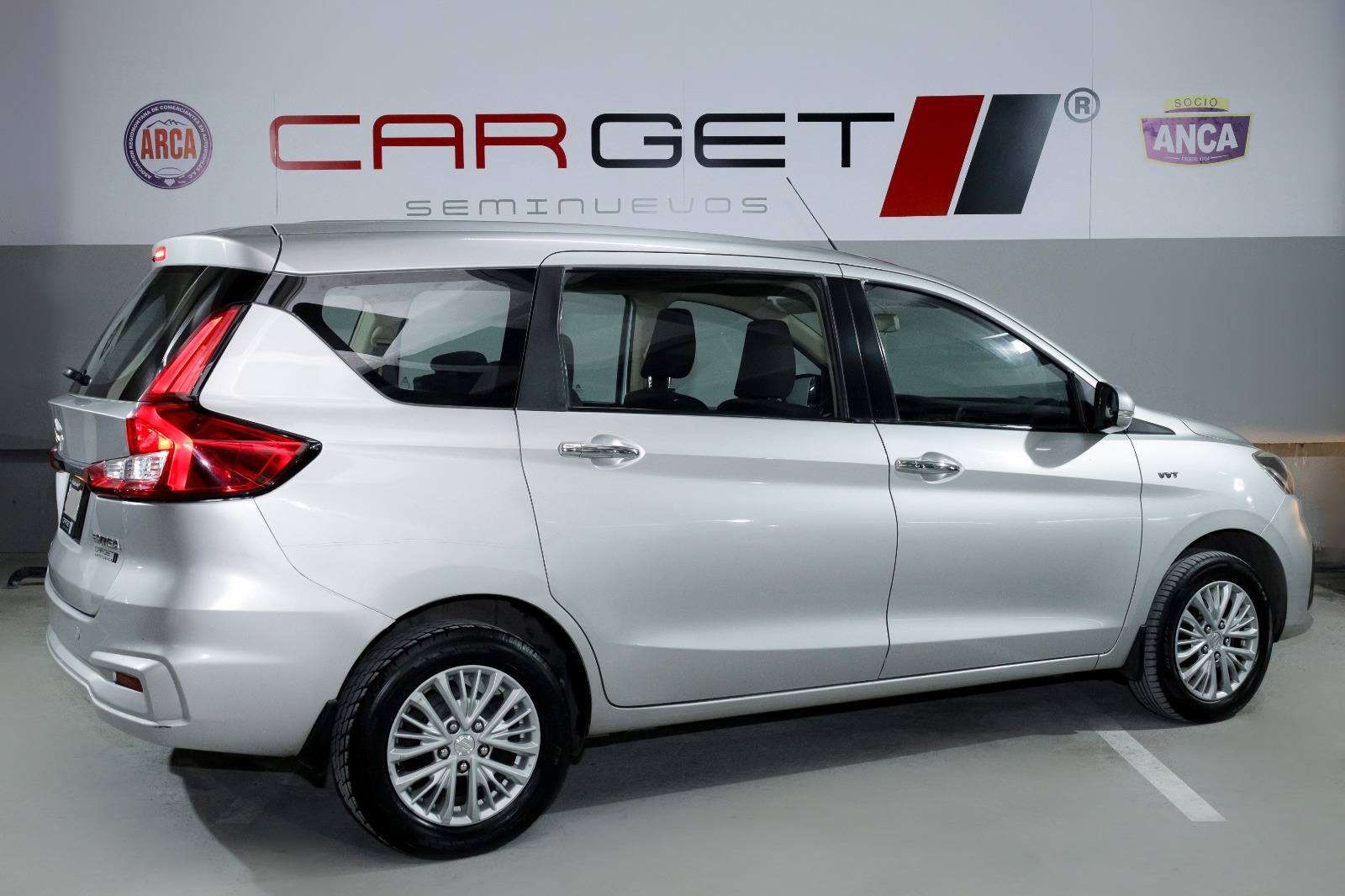 672129082_877301058661405_7580054461634092464_n